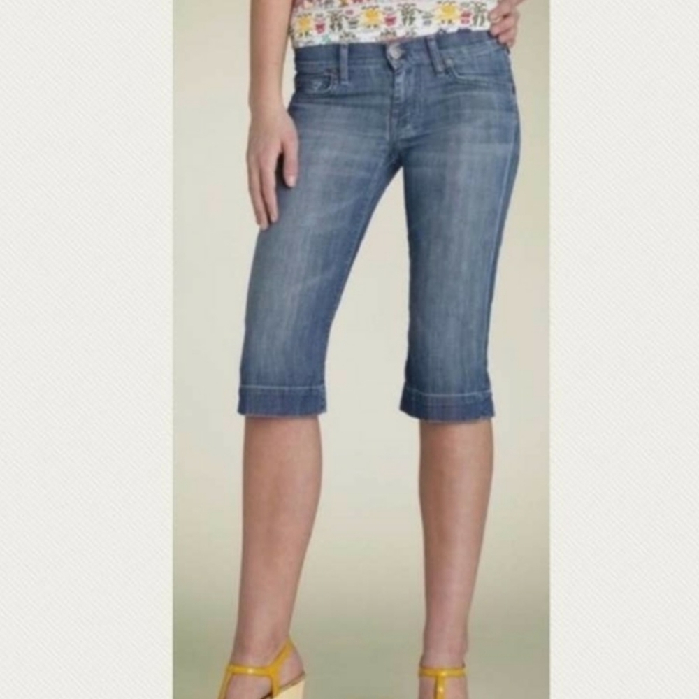 7 For All Mankind Shorts Dojo Denim Bermuda Shorts size 27 Boho Retro Modest